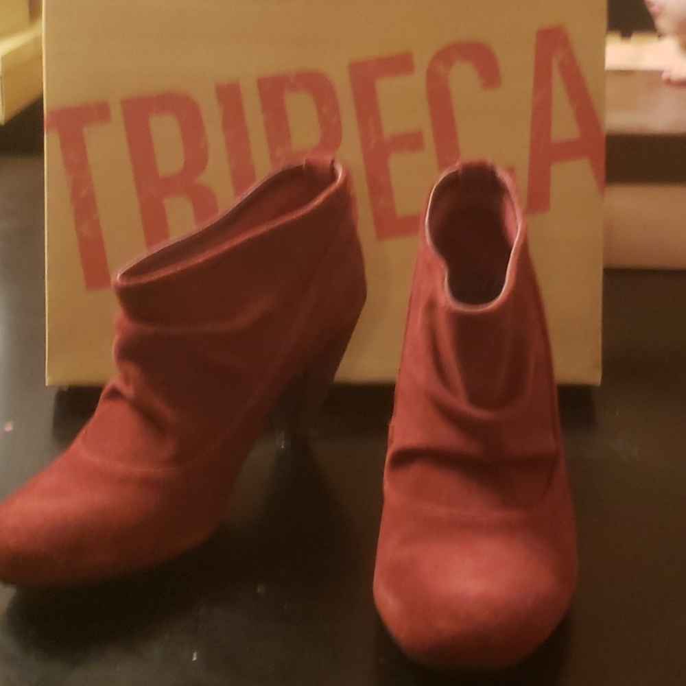 Boots burgundy suede